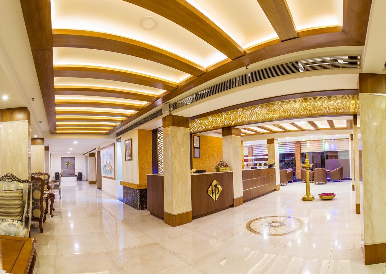 Hill Palace Hotel & Spa Kochi Exterior foto